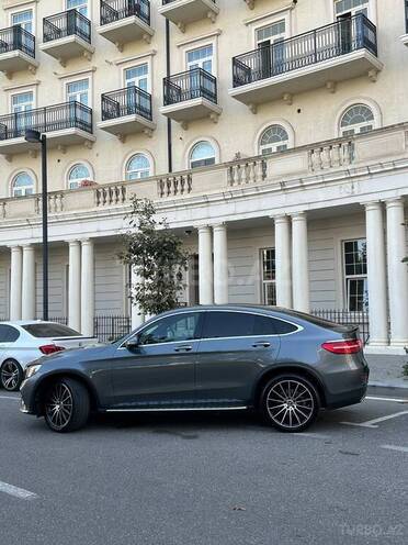 Mercedes GLC 250 4MATIC Coupe 2017, 122,000 km - 2.0 l - Bakı