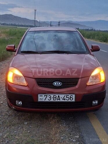 Kia Rio 2005, 276,000 km - 1.5 l - Naxçıvan