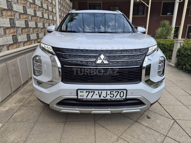 Mitsubishi Outlander 2025, 5,800 km - 2.5 l - Şirvan