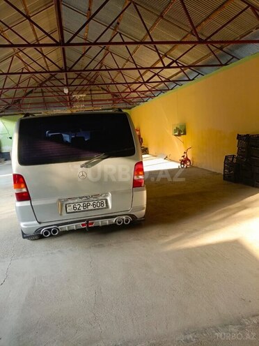Mercedes  1999, 648,953 km - 2.1 l - Ucar