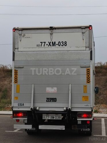 Ford Transit 2008, 425,000 km - 2.4 l - Qusar