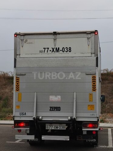 Ford Transit 2008, 425,000 km - 2.4 l - Qusar