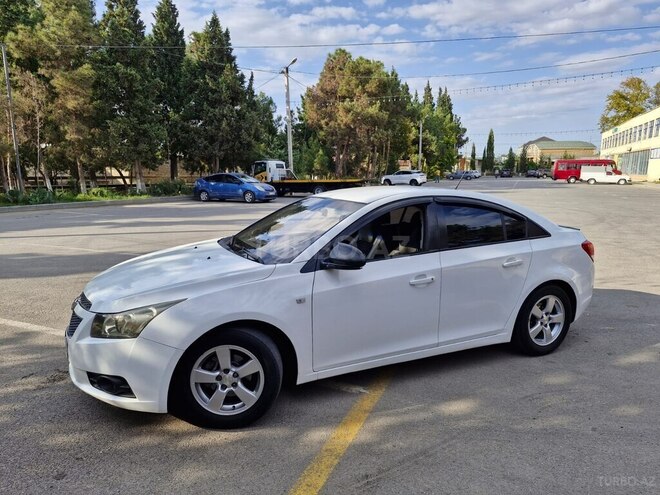Chevrolet Cruze 2012, 210,000 km - 1.6 л - Şirvan