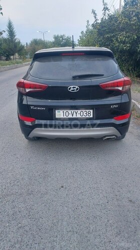 Hyundai Tucson 2017, 140,000 km - 1.7 л - Bakı