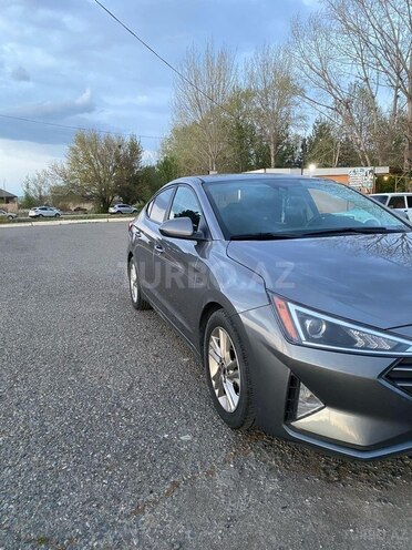 Hyundai Elantra 2019, 95,000 km - 2.0 л - Şəmkir