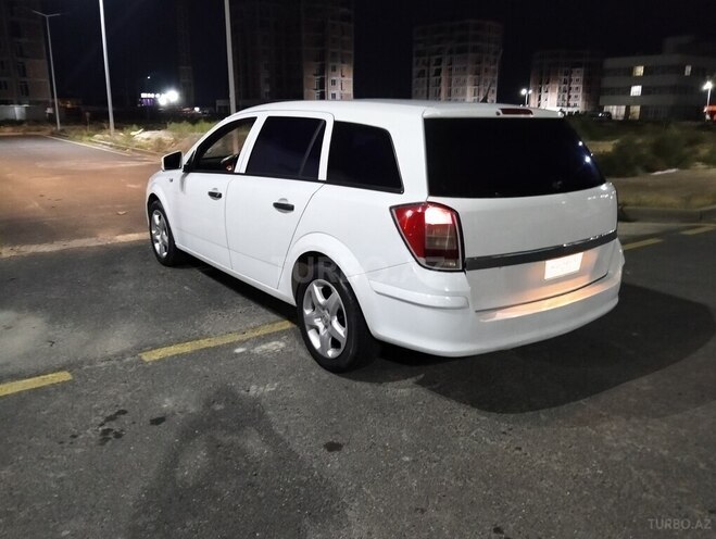 Opel Astra 2010, 352,530 km - 1.3 l - Bakı