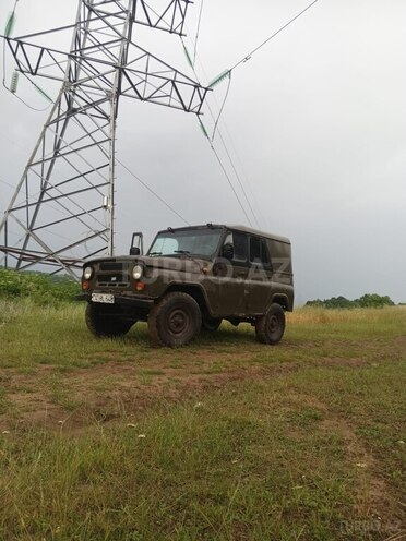 UAZ 469 1998, 15,213 km - 2.4 l - Quba