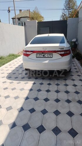 Hyundai Grandeur 2015, 220,000 km - 2.2 l - Bakı