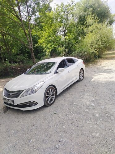 Hyundai Grandeur 2015, 220,000 km - 2.2 l - Bakı