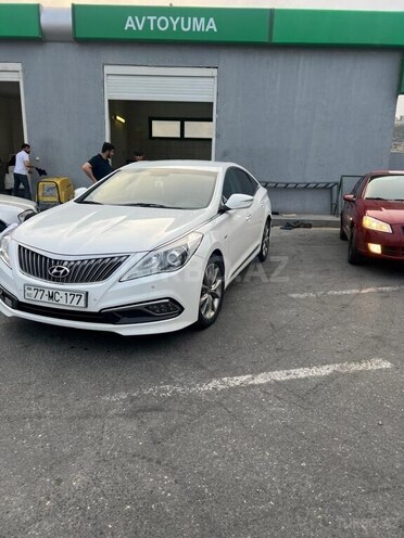 Hyundai Grandeur 2015, 220,000 km - 2.2 l - Bakı