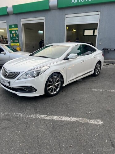 Hyundai Grandeur 2015, 220,000 km - 2.2 l - Bakı