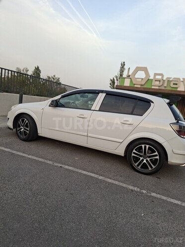 Opel Astra 2009, 270,000 km - 1.3 l - Bakı