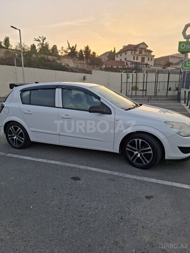 Opel Astra 2009, 270,000 km - 1.3 l - Bakı