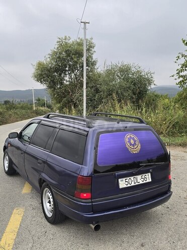 Opel Astra 1996, 250,000 km - 1.8 l - Quba