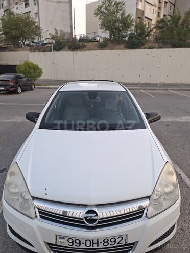 Opel Astra 2009, 270,000 km - 1.3 l - Bakı