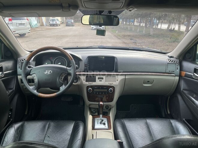 Hyundai Sonata 2004, 189,000 km - 2.7 l - Şirvan