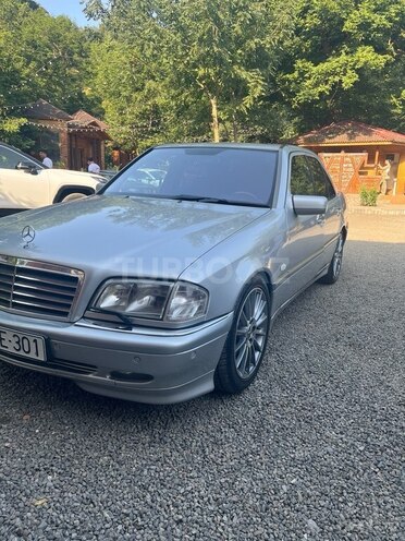 Mercedes C 240 1998, 270,000 km - 2.4 л - Cəlilabad