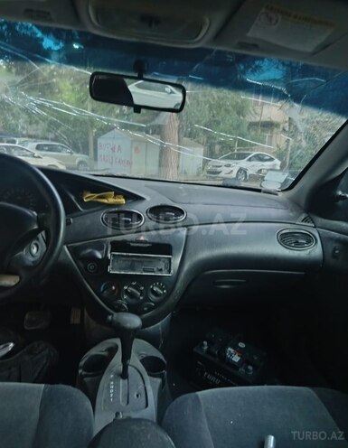 Ford Focus 2002, 400,000 km - 2.0 л - Bakı