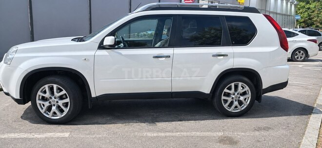 Nissan X-Trail 2014, 187,500 km - 2.5 l - Bakı
