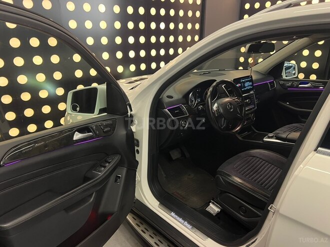 Mercedes ML 250 4MATIC 2015, 215,000 km - 2.1 l - Bakı