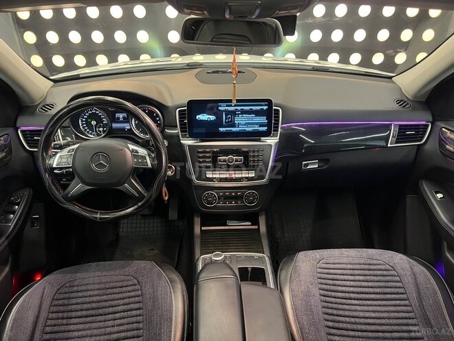 Mercedes ML 250 4MATIC 2015, 215,000 km - 2.1 l - Bakı