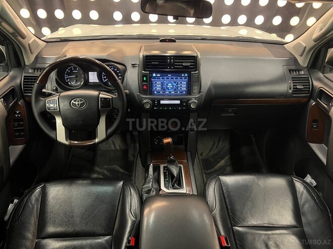 Toyota Land Cruiser Prado 2010, 216,000 km - 2.7 л - Bakı