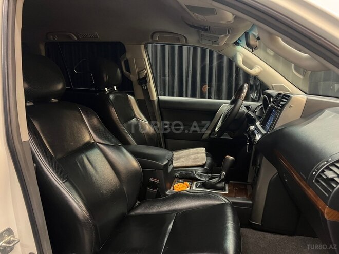 Toyota Land Cruiser Prado 2010, 216,000 km - 2.7 л - Bakı