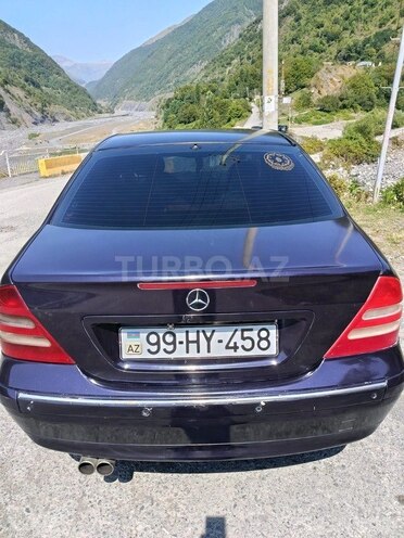 Mercedes C 320 2001, 230,000 km - 3.2 л - Qax
