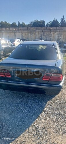 Mercedes E 230 1995, 680,590 km - 2.3 l - Bakı