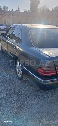 Mercedes E 230 1995, 680,590 km - 2.3 l - Bakı