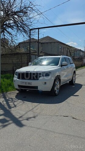 Jeep Grand Cherokee 2011, 235,000 km - 3.6 l - Quba