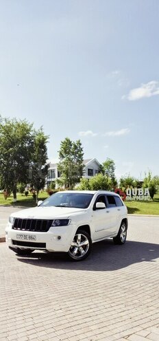 Jeep Grand Cherokee 2011, 235,000 km - 3.6 l - Quba