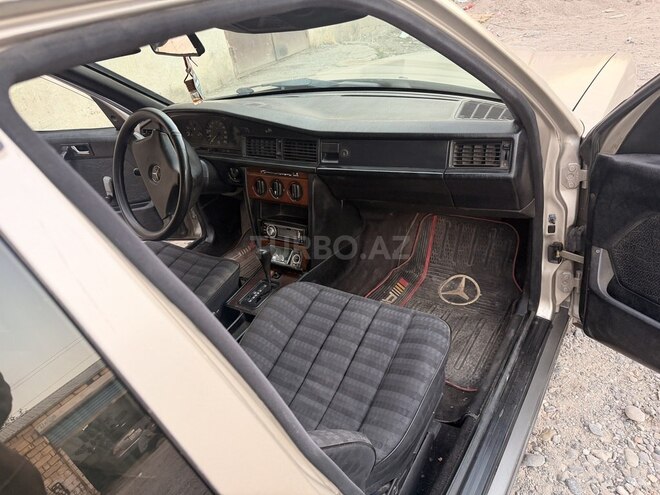 Mercedes 190 1991, 111,111 km - 1.8 l - İmişli