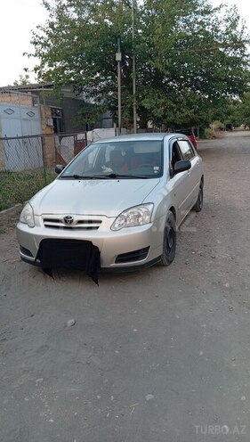 Toyota Corolla 2006, 740,000 km - 1.4 l - Gəncə
