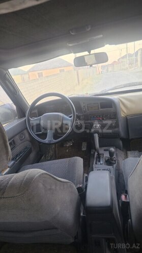 Toyota Hilux Surf 1992, 300,000 km - 2.4 l - Şamaxı