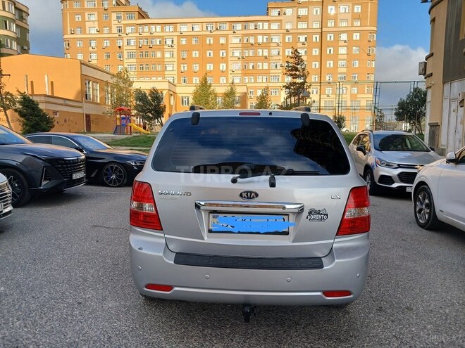 Kia Sorento 2006, 325,000 km - 2.5 l - Bakı