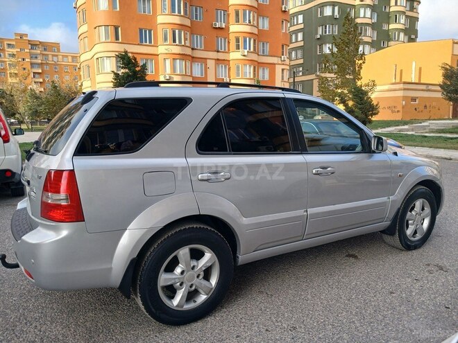 Kia Sorento 2006, 325,000 km - 2.5 l - Bakı