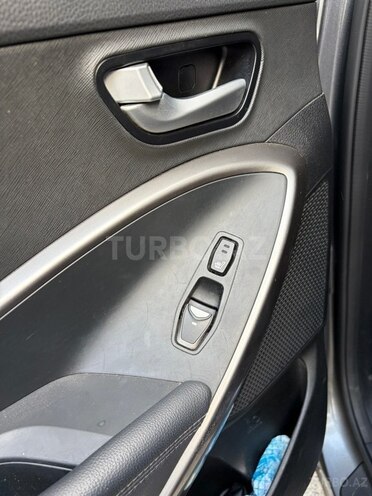 Hyundai Santa Fe 2016, 220,000 km - 2.0 l - Bakı