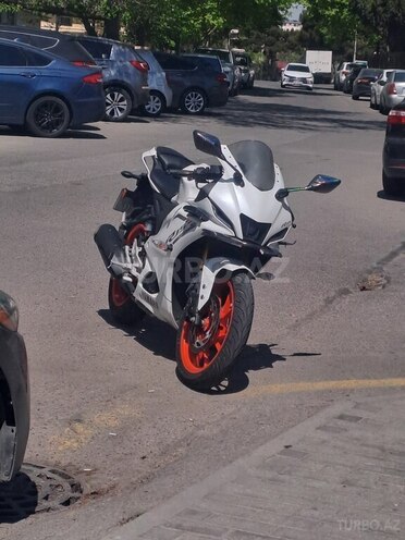 Yamaha R15 V4 2025, 20,000 km - 0.2 l - Bakı