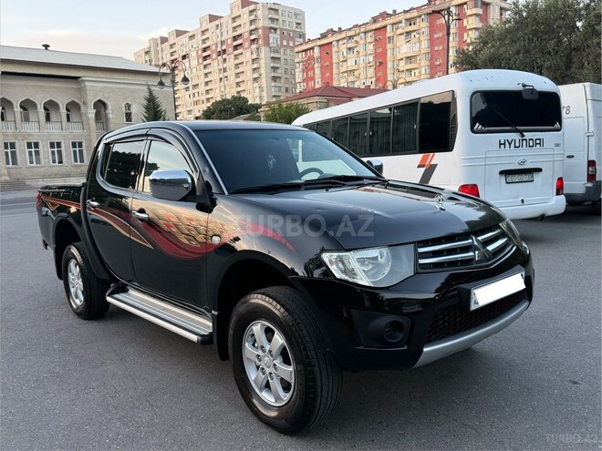 Mitsubishi L200 2012, 188,612 km - 2.5 l - Bakı