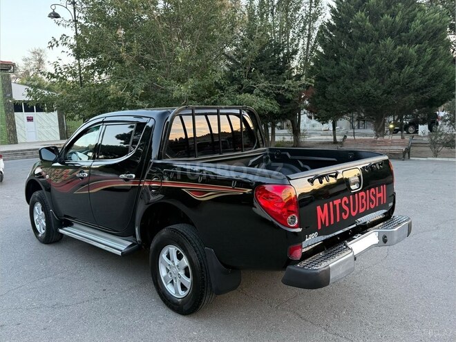Mitsubishi L200 2012, 188,612 km - 2.5 l - Bakı