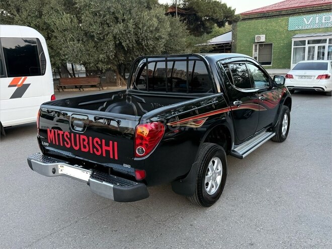 Mitsubishi L200 2012, 188,612 km - 2.5 l - Bakı