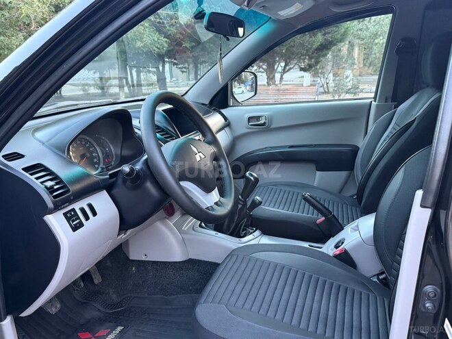 Mitsubishi L200 2012, 188,612 km - 2.5 l - Bakı