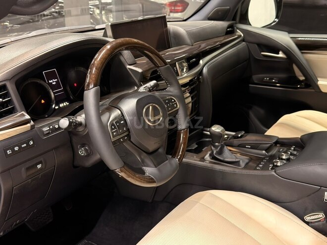 Lexus LX 570 2016, 167,000 km - 5.7 л - Bakı
