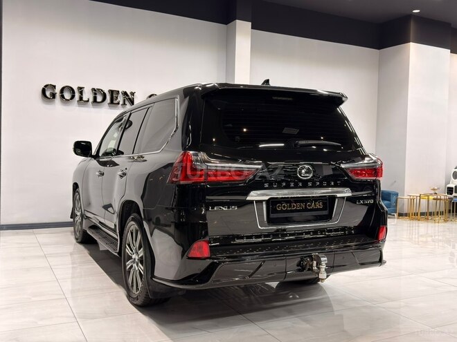Lexus LX 570 2016, 167,000 km - 5.7 л - Bakı