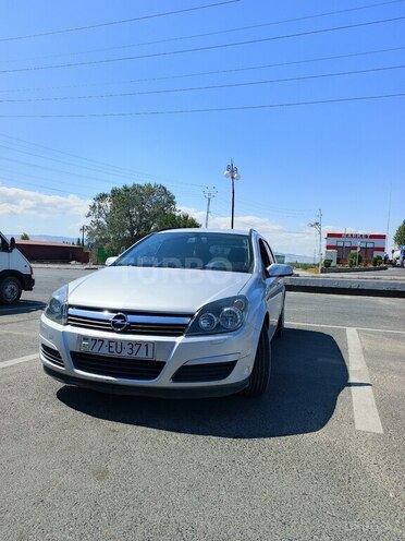 Opel Astra 2005, 307,000 km - 1.3 l - Şəki