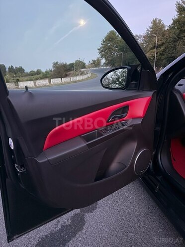 Chevrolet Cruze 2015, 261,322 km - 1.4 л - İsmayıllı