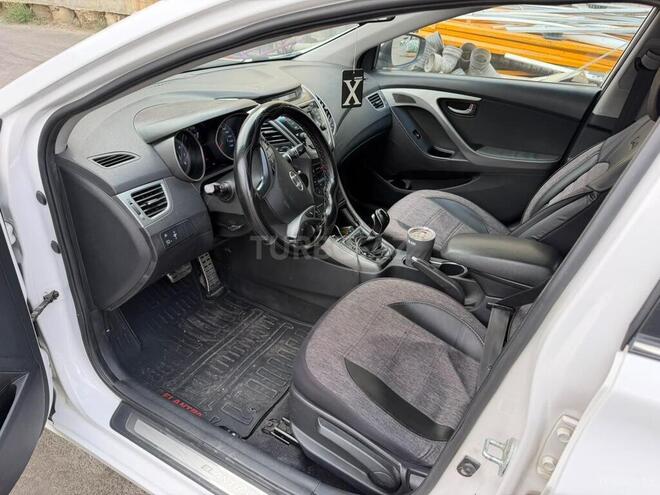 Hyundai Elantra 2014, 368,000 km - 1.8 l - Bakı