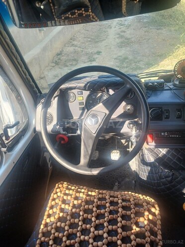 Mercedes 208 D 1997, 500,000 km - 2.9 l - Naxçıvan