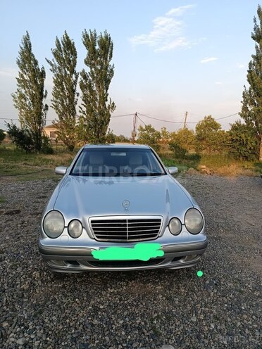 Mercedes E 240 2000, 316,000 km - 2.4 l - Bakı
